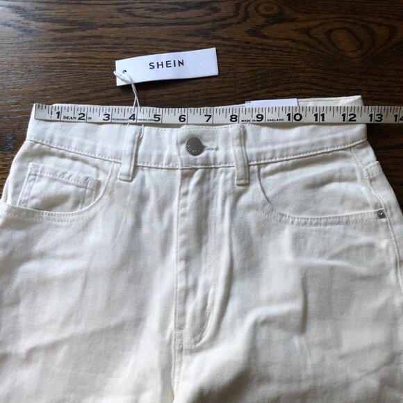 NEW SHEIN Off White High Waisted Wide Leg Jeans - Size 25 - Picture 4 of 9